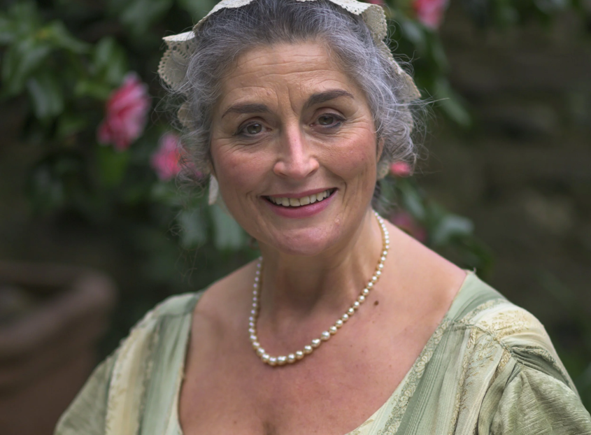 Courtship with Kim Hicks